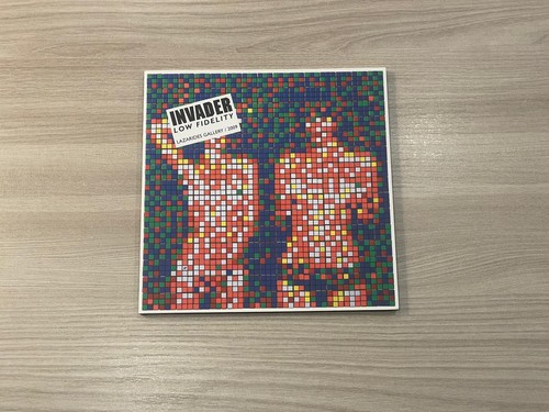Space invader buch low - invader,